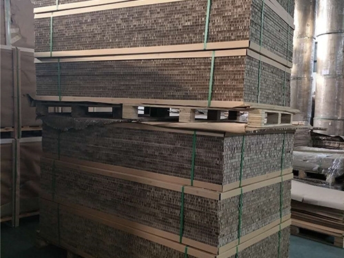 莆田蜂(feng)窩紙箱(xiang)